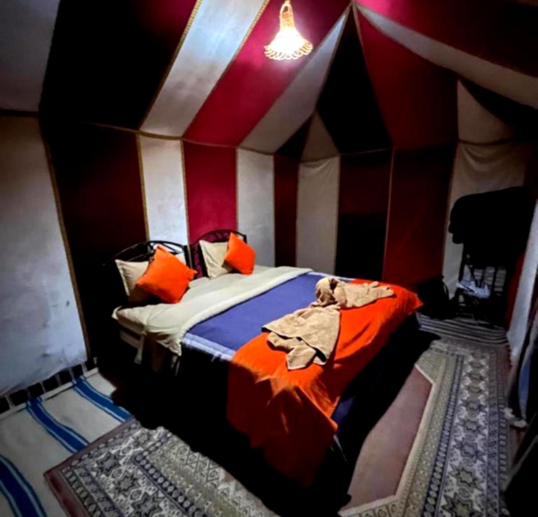 Bedouin Desert Camp Мерзуга Экстерьер фото